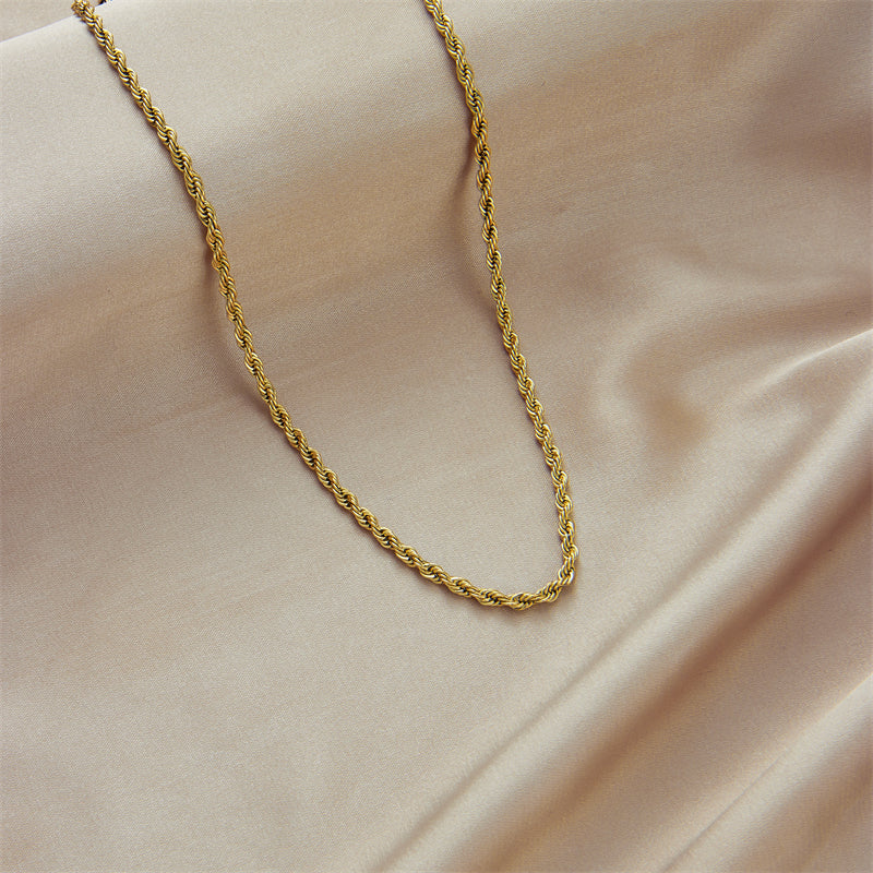 90's Classic Gold Necklace