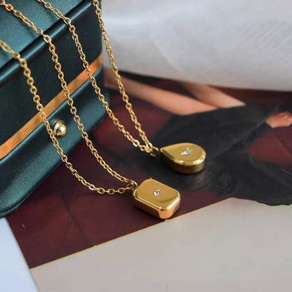 Vintage inspired waterdrop necklace